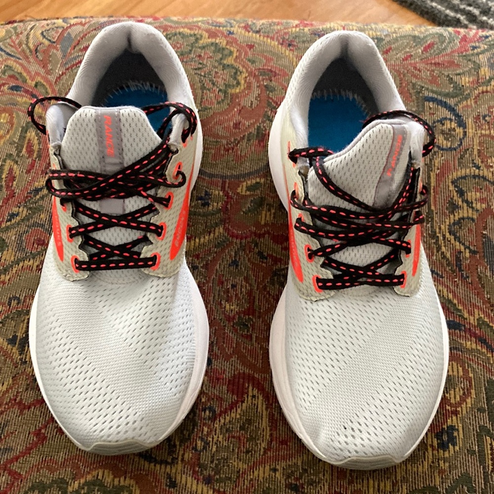 Women’s Brooks Range.DNA SZ 8.5